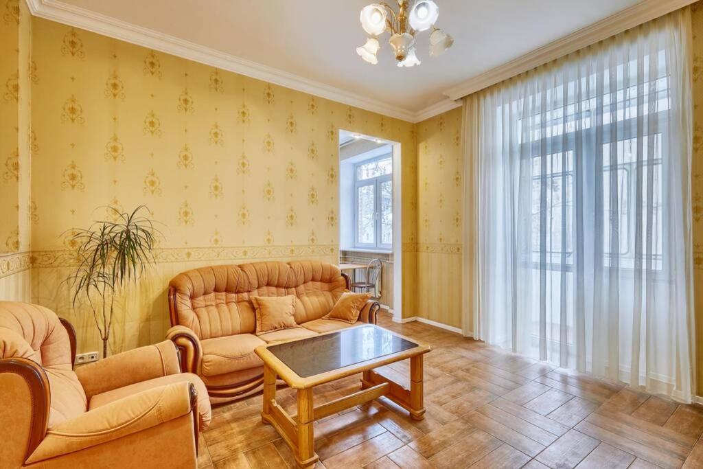 Apartment Near Bessarabsky Square Kiev Eksteriør billede